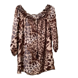 Nicola Woman’s Large 3/4 sleeve top. Wear off the shoulders or upright.
